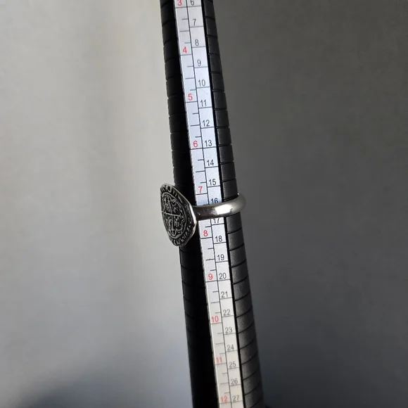 James Avery Retired Evangelist Ring - Picture 6 of 6